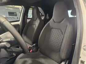 Toyota Aygo X (2024) thumbnail 7
