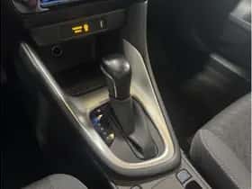 Toyota Yaris (2022) thumbnail 15