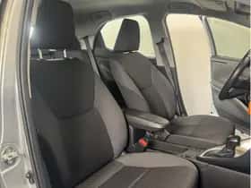 Toyota Yaris (2022) thumbnail 16