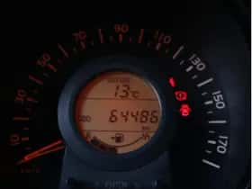Toyota Aygo (2015) thumbnail 9