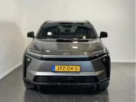 Toyota bZ4X (2026) thumbnail 3