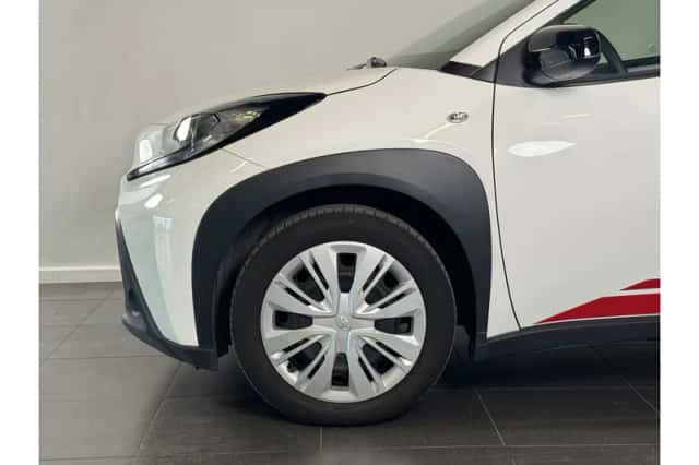 Toyota Aygo X (2024) thumbnail 5