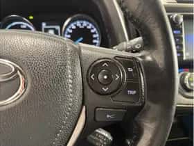 Toyota RAV4 (2017) thumbnail 15