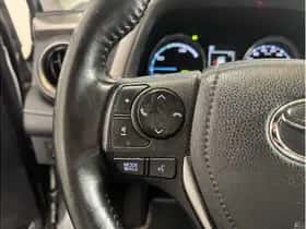 Toyota RAV4 (2017) thumbnail 16