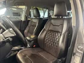 Toyota RAV4 (2017) thumbnail 4