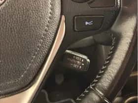 Toyota RAV4 (2017) thumbnail 19