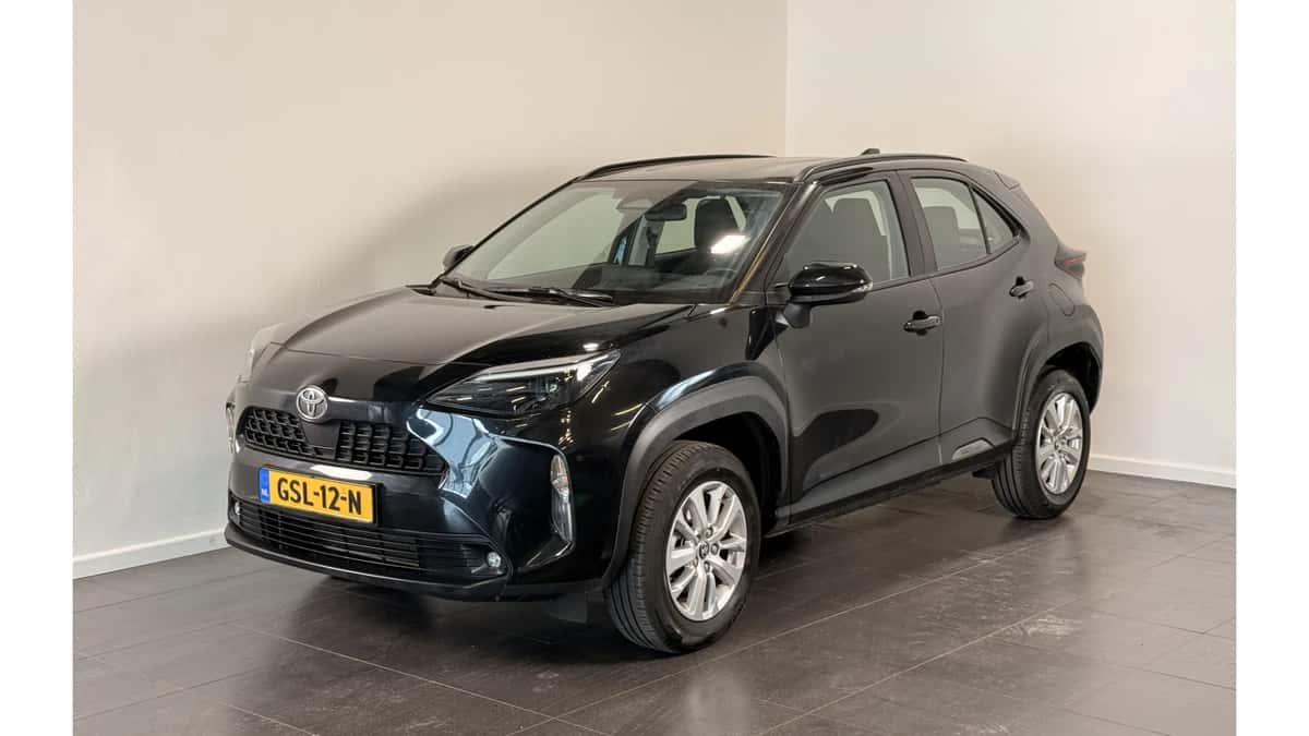 Toyota Yaris Cross (2024) — foto 1