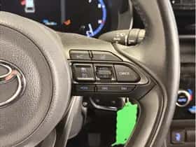 Toyota Yaris Cross (2024) thumbnail 10
