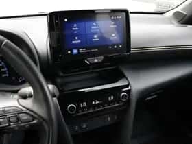 Toyota Yaris Cross (2024) thumbnail 18