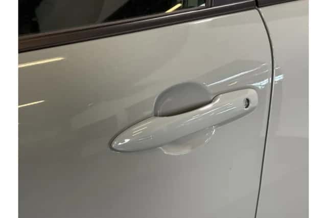 Toyota Corolla (2025) thumbnail 5