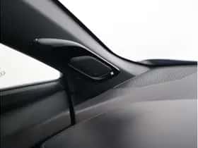Toyota C-HR (2023) thumbnail 23