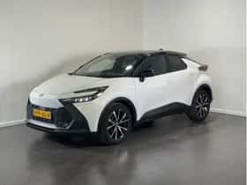 Toyota C-HR (2025) thumbnail 1