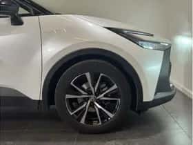 Toyota C-HR (2025) thumbnail 19