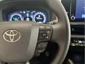 Toyota C-HR (2025) thumbnail 10