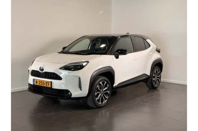 Toyota Yaris Cross (2022) thumbnail 1