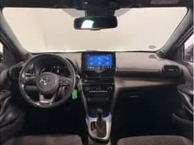 Toyota Yaris Cross (2022) thumbnail 2
