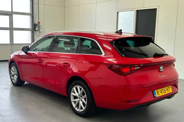 SEAT Leon Sportstourer (2020) thumbnail 4