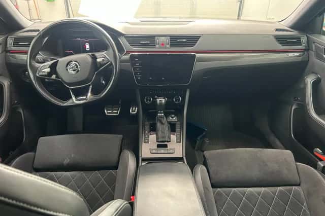 Škoda Superb (2021) thumbnail 6