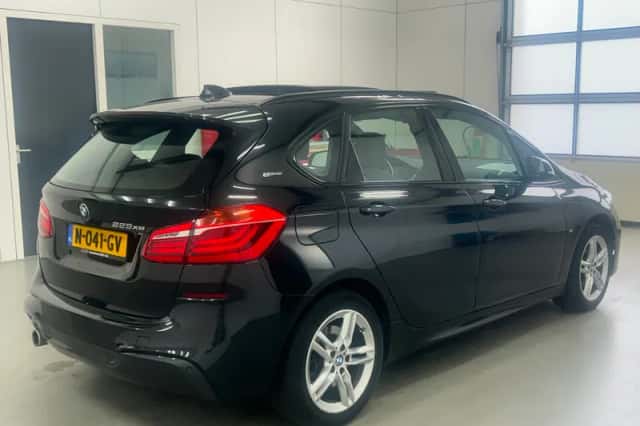 BMW 2-Serie Active Tourer (2018) thumbnail 3