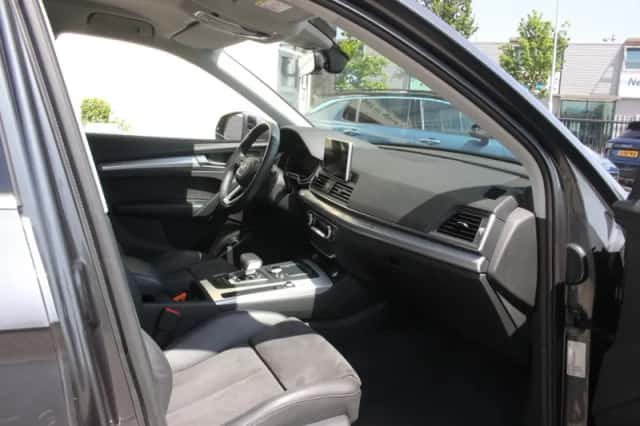 Audi Q5 (2020) thumbnail 5