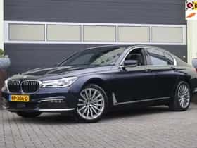 BMW 7-Serie (2016) thumbnail 2