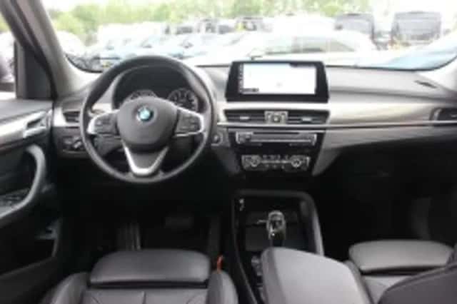 BMW X1 (2020) thumbnail 4