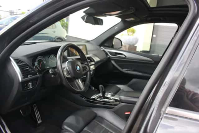 BMW X3 (2018) thumbnail 3