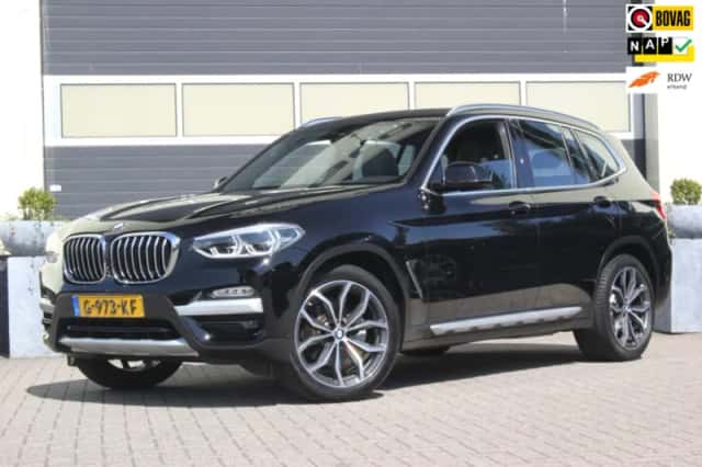 BMW X3 (2019) thumbnail 2