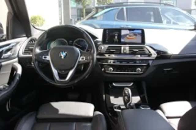 BMW X3 (2019) thumbnail 4