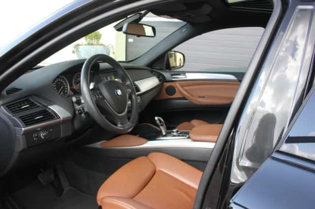 BMW X6 (2009) thumbnail 3