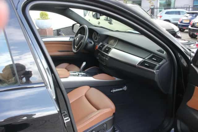 BMW X6 (2009) thumbnail 5