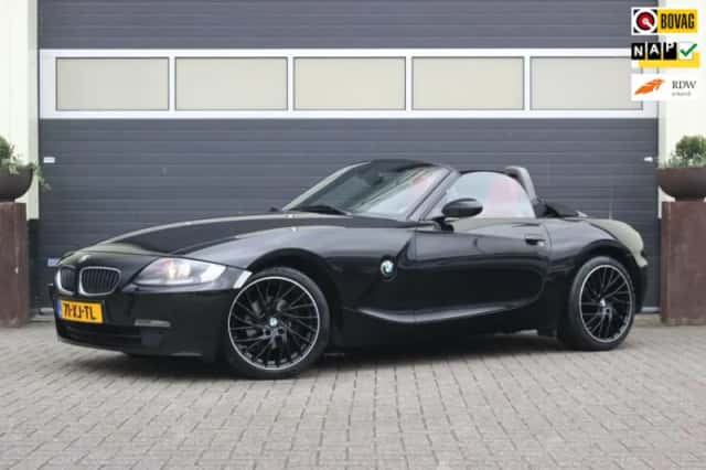 BMW Z4 (2007) thumbnail 2
