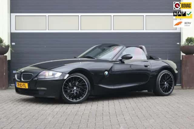 BMW Z4 (2007) thumbnail 2
