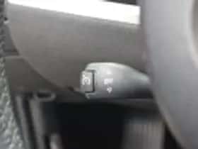 BMW Z4 (2007) thumbnail 36