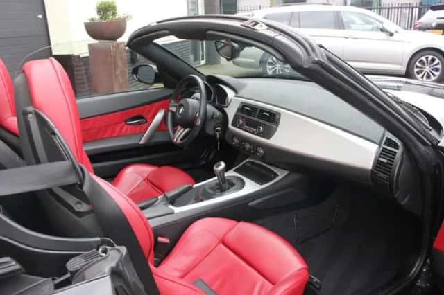 BMW Z4 (2007) thumbnail 5