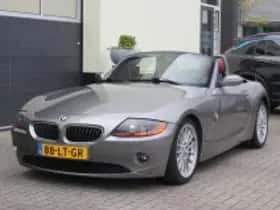 BMW Z4 (2003) thumbnail 5
