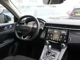Lynk & Co 01 (2023) thumbnail 4