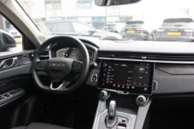 Lynk & Co 01 (2022) thumbnail 4