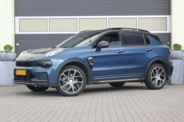 Lynk & Co 01 (2024) thumbnail 3
