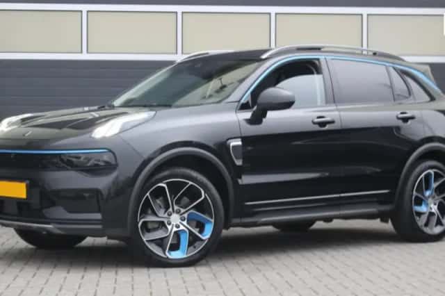 Lynk & Co 01 (2022) thumbnail 1
