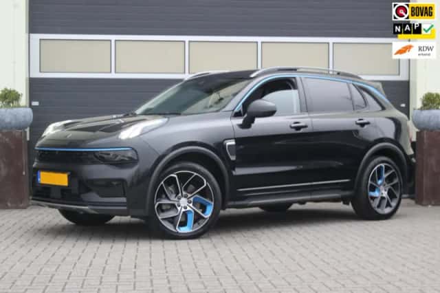 Lynk & Co 01 (2022) thumbnail 2