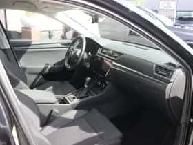 Škoda Superb (2022) thumbnail 11