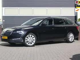 Škoda Superb (2022) thumbnail 2