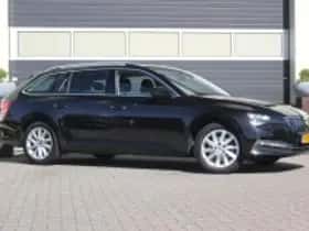 Škoda Superb (2022) thumbnail 6