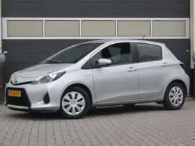 Toyota Yaris (2014) thumbnail 11