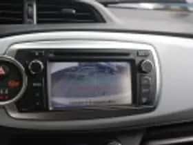 Toyota Yaris (2014) thumbnail 33