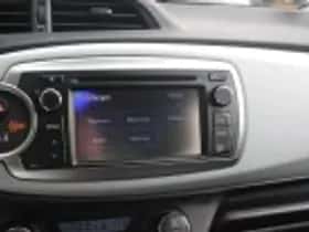 Toyota Yaris (2014) thumbnail 39