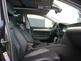 Volkswagen Passat (2020) thumbnail 34