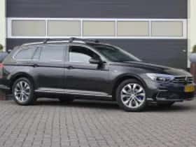 Volkswagen Passat (2020) thumbnail 6