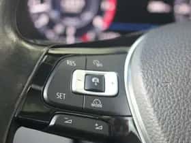 Volkswagen Tiguan (2017) thumbnail 16